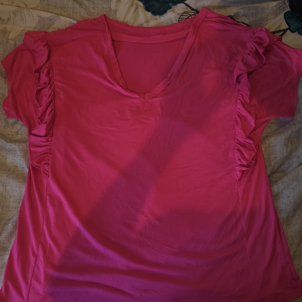 Pink blouse - Picture 3 of 3